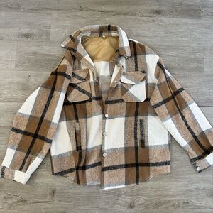 Women’s Plaid Shacket